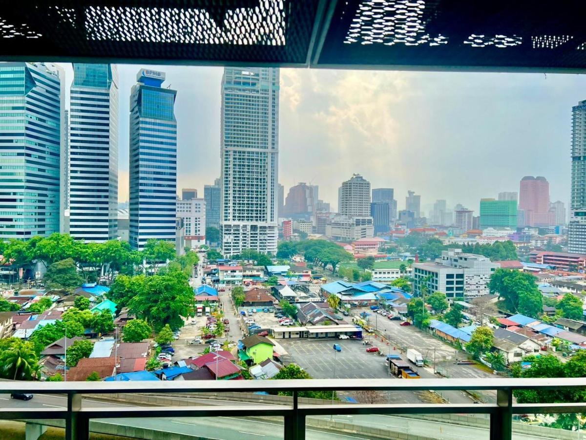 Summer Suites Near Klcc كوالالمبور المظهر الخارجي الصورة