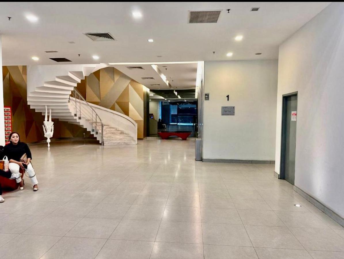 Summer Suites Near Klcc كوالالمبور المظهر الخارجي الصورة